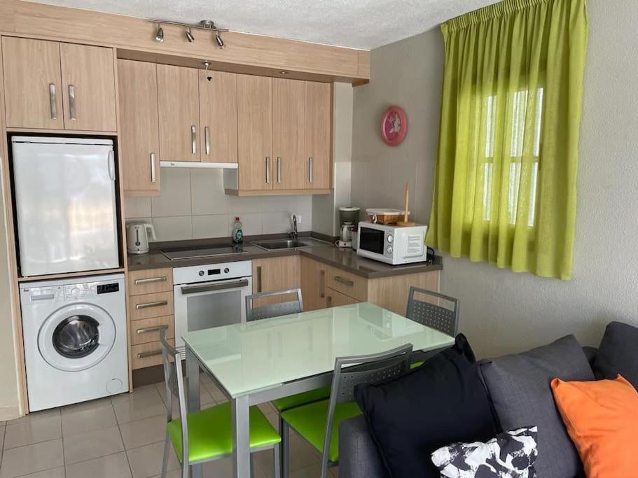 Tagara - 2 Pools, Ocean View,